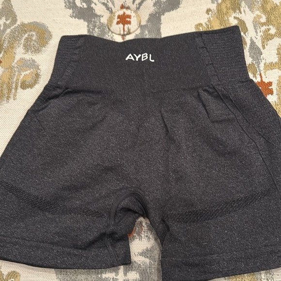 Ladies size xs AYBL workout shorts - Picture 5 of 9